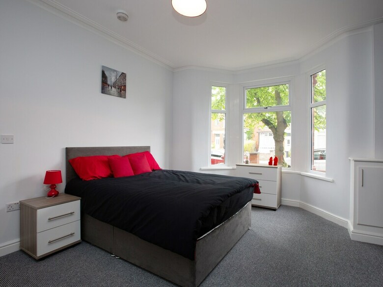 Hotel Crewe Rooms Ruskin Road