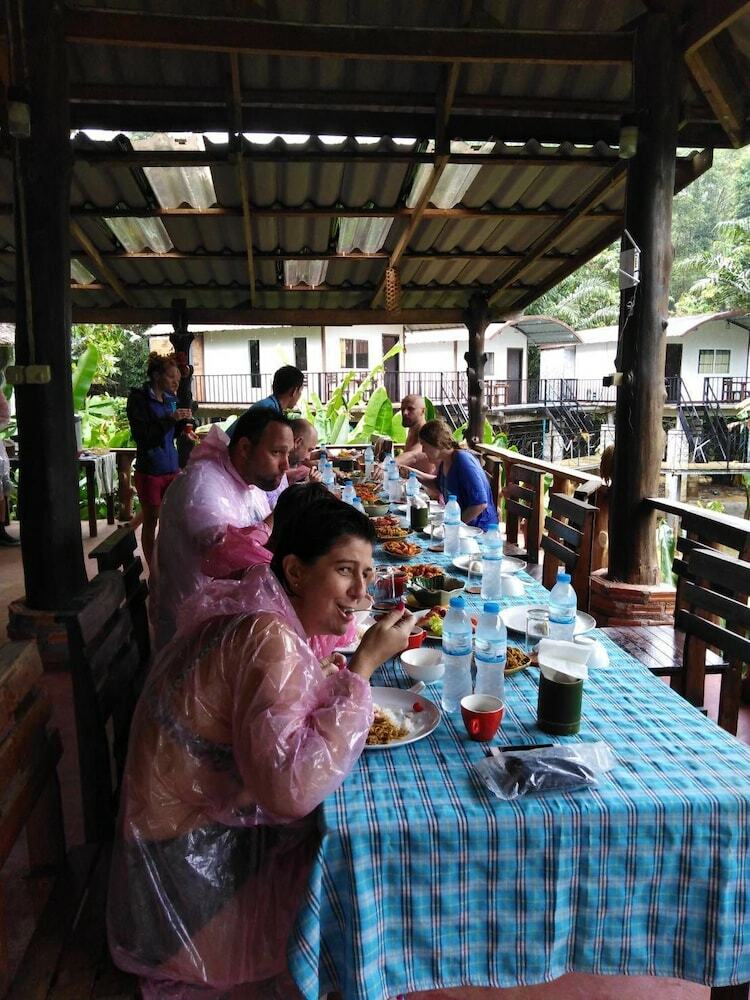 Hotel Khaosok River Camp