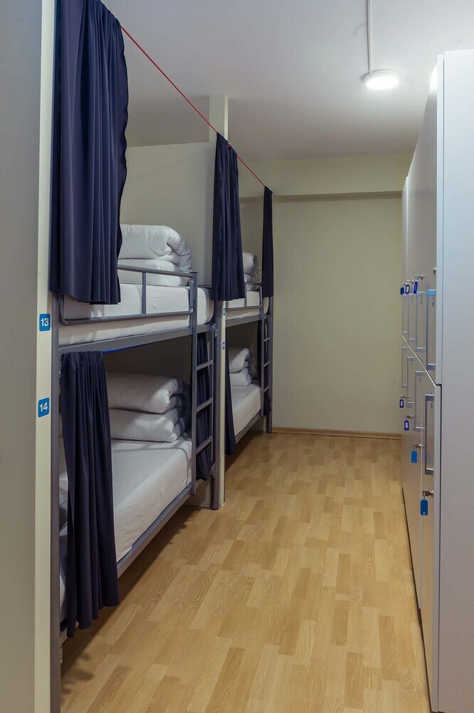 Hostal Art Hostel & Apartments