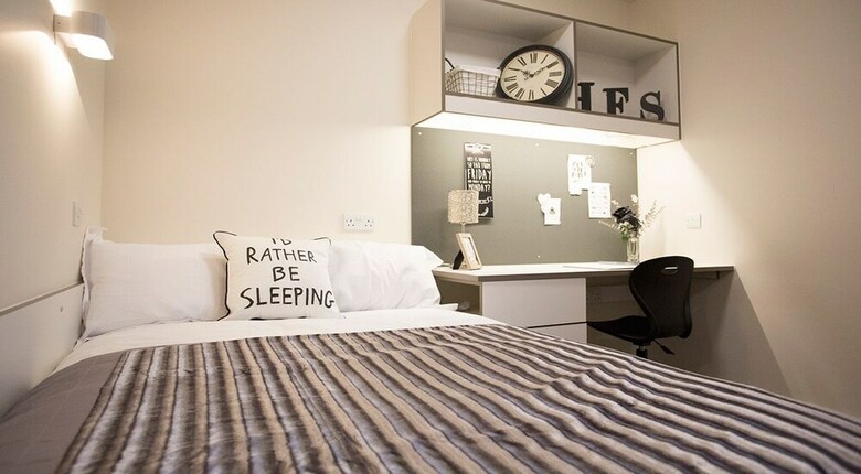 Hotel Powis Place - Campus Residence
