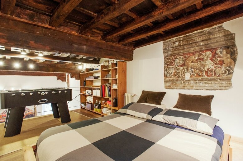 Portico - Wr Apartments