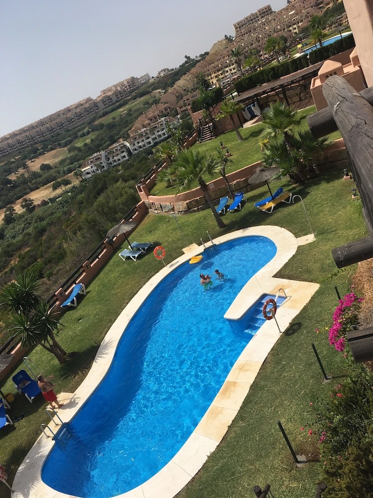 Apartamentos Residencial Coto Real Duquesa