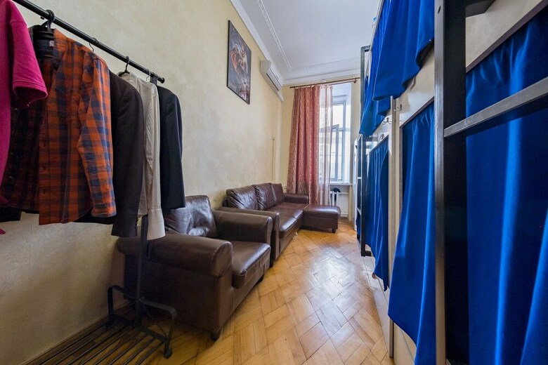 Hostal Hostel Movies
