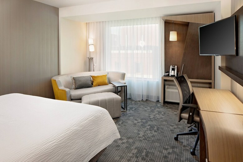 Hotel Courtyard By Marriott Dallas Downtown/reunion District