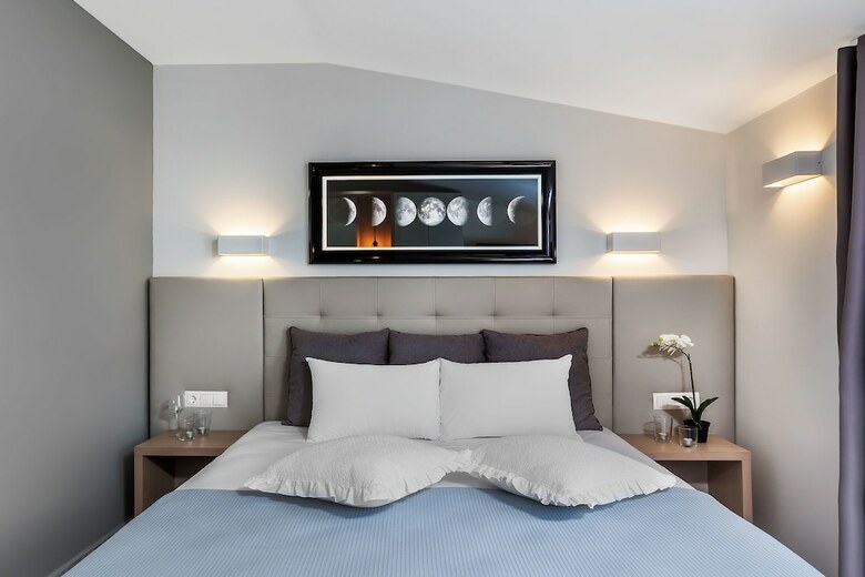 Apartamentos Nymphes Deluxe Accommodation