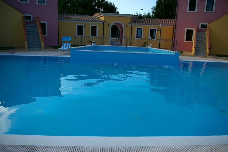 Rejna Residence Hotel
