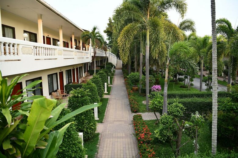 Hotel Thai Garden Resort