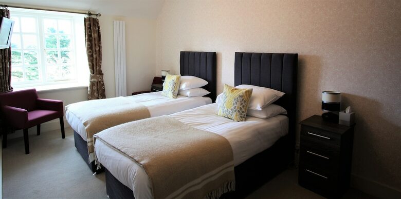 Hotel Ravenstone Manor