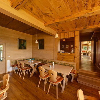 Berggasthof & Hotel Brend