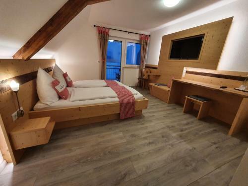 Hostal Gasthaus Zum Hirschen