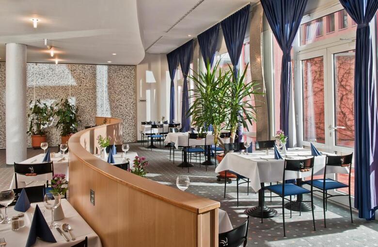 Hotel TRYP By Wyndham Halle
