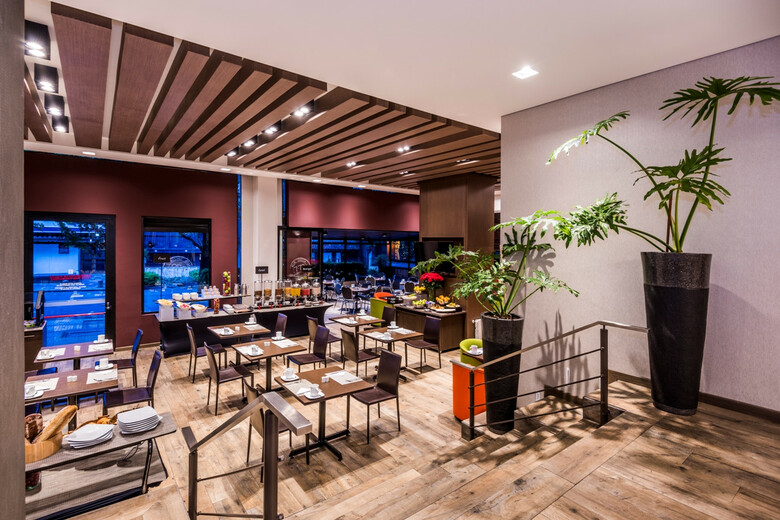 Hotel Embassy Suites By Hilton Bogota - Rosales