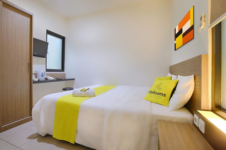 Hotel Literooms Setiabudi Sudirman