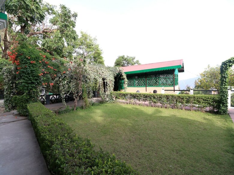 Hotel Oyo 14607 The Gharonda Huts