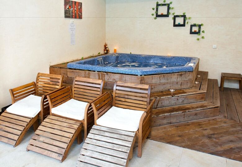 St. Ivan Rilski Hotel & Apartments