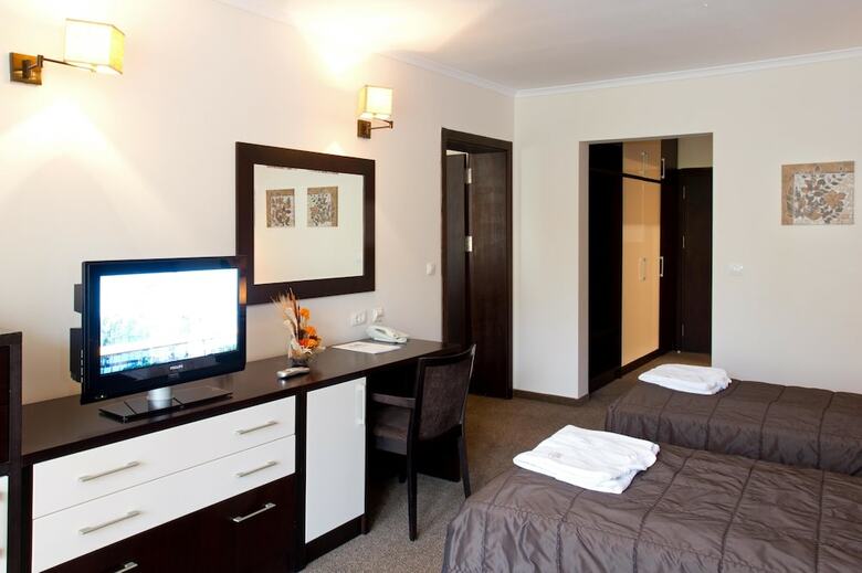 St. Ivan Rilski Hotel & Apartments
