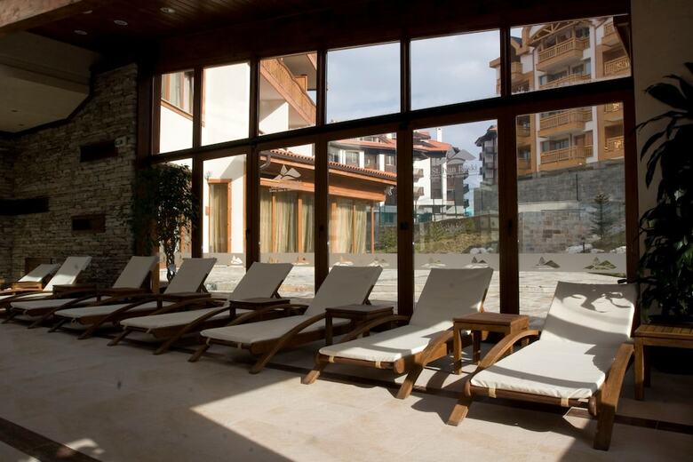 St. Ivan Rilski Hotel & Apartments
