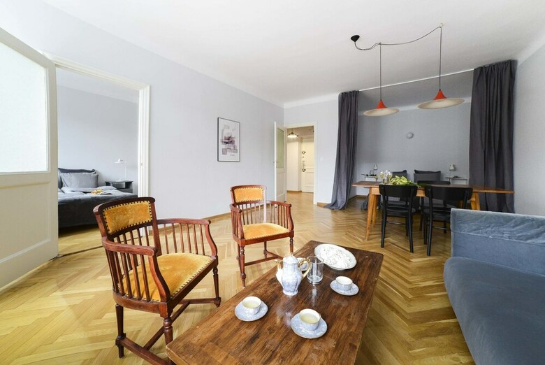 Designers Apartment In The Old Town