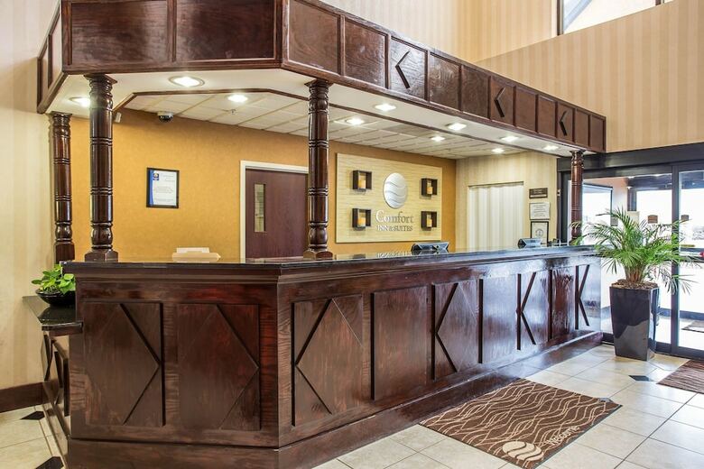 Hotel Comfort Inn & Suites Ft. Jackson Maingate