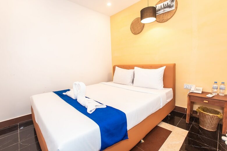 Grand Elevation Hotel