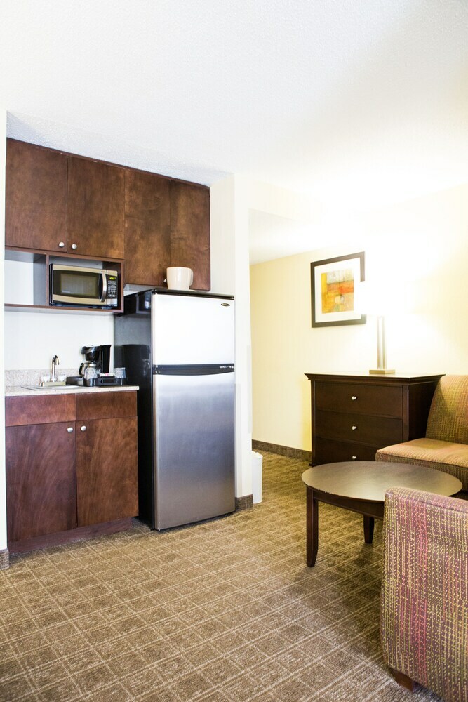 Hotel Ecco Suites, Bw Signature Collection