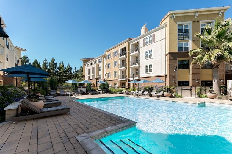 Apartamentos Bluebird Suites In Silicon Valley