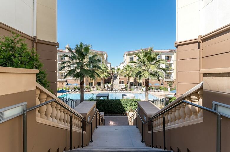 Apartamentos Bluebird Suites In Silicon Valley