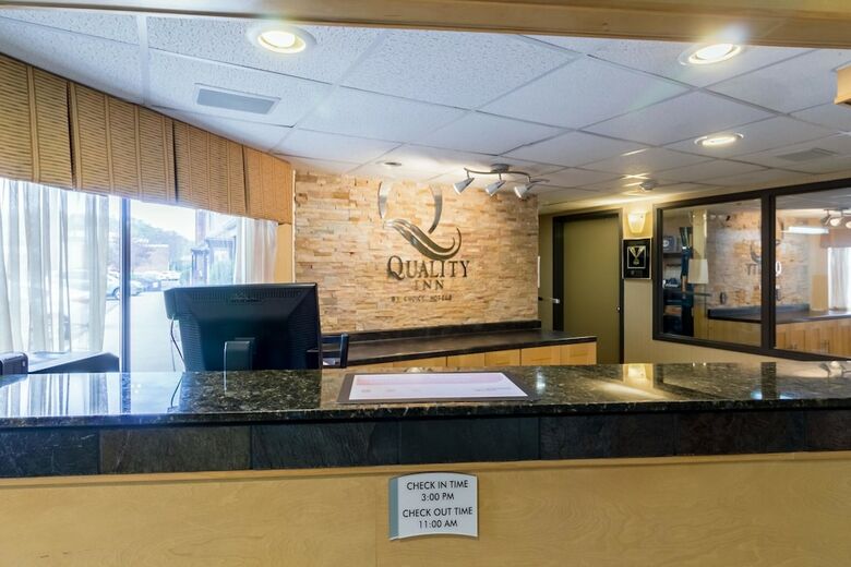 Hotel Quality Inn & Suites Mayo Clinic Area
