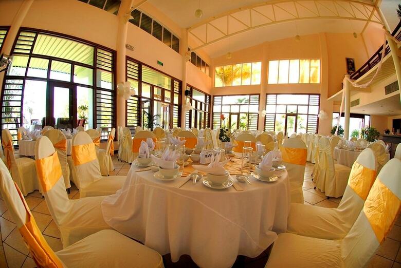 Apartamento Saigon Ninh Chu Hotel & Resort