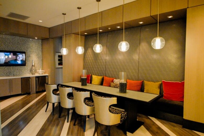 Apartamentos Bluebird Suites In Tysons Corner