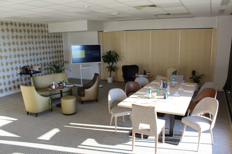 Hotel Golden Tulip Roissy Saint Witz