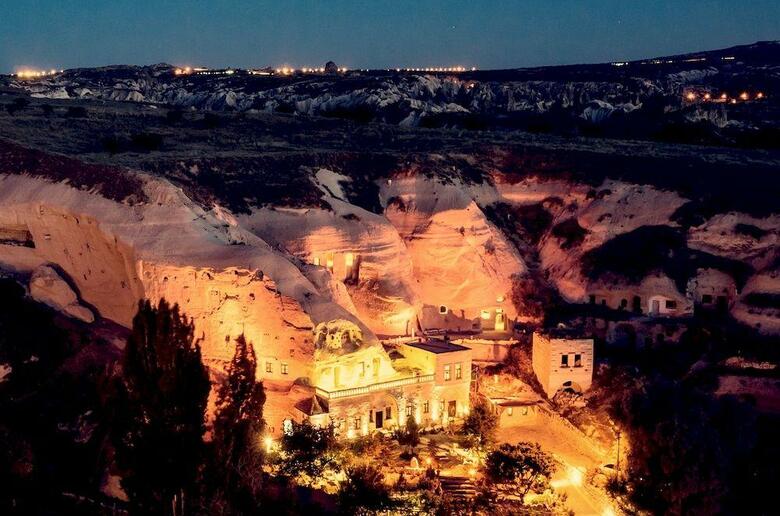The Village Cave Hotel