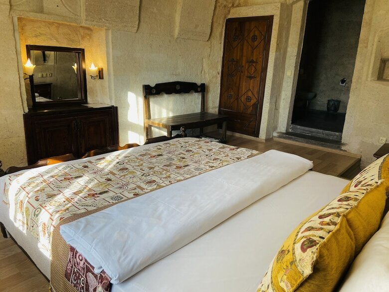 The Village Cave Hotel
