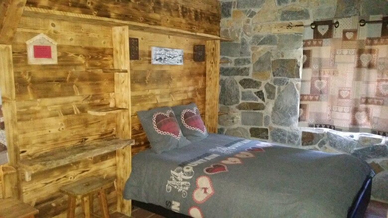 Bed & Breakfast Chambres D'h�tes Chalet de La Source