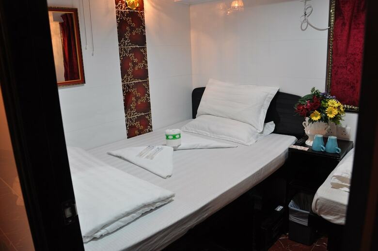 Hostal Swiss Hostel