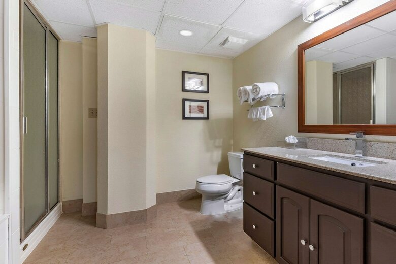 Hotel Comfort Inn & Suites Lake Norman