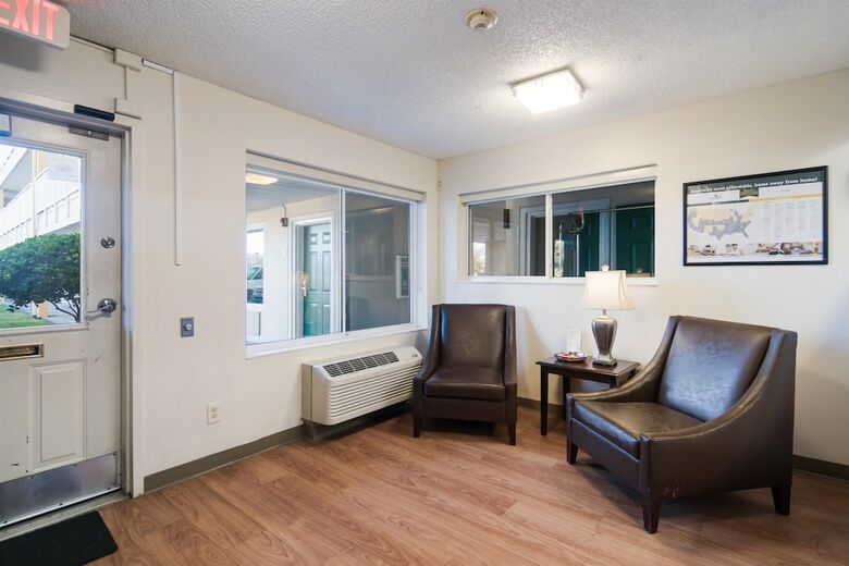 Hotel Hometowne Studios Dallas - Fort Worth