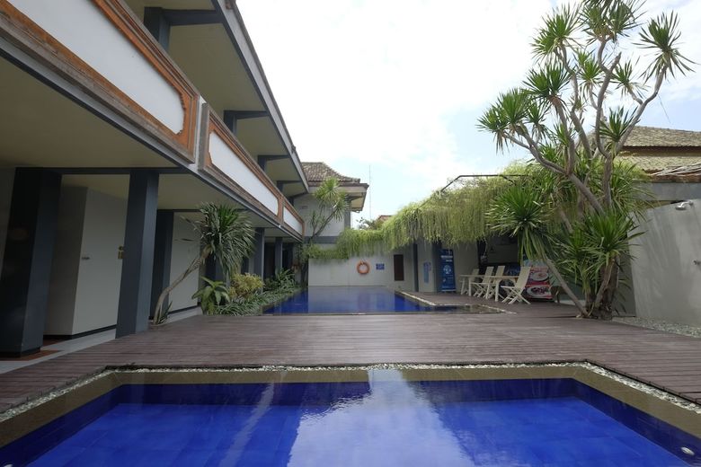 The Yani Hotel