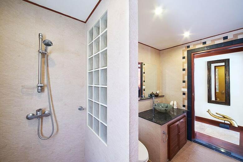 Apartamentos Surin Sabai