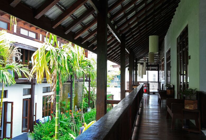 Hotel Banthai Village