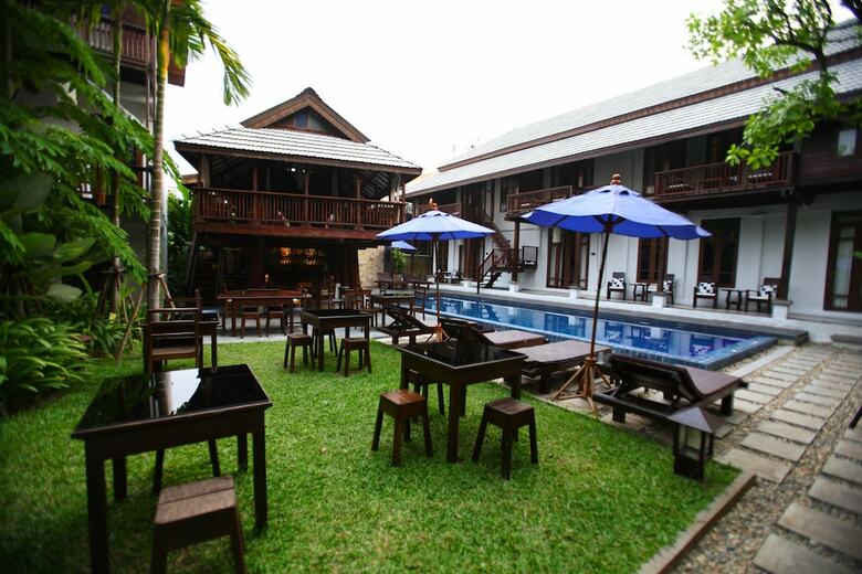 Hotel Banthai Village