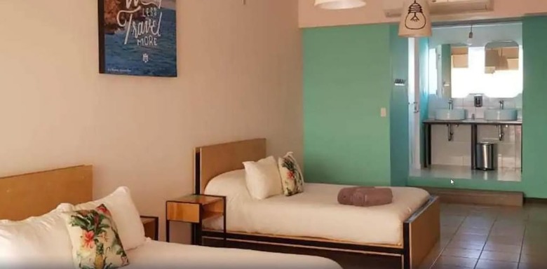 Hostal Mayan Monkey Los Cabos - Hostel - Adults Only