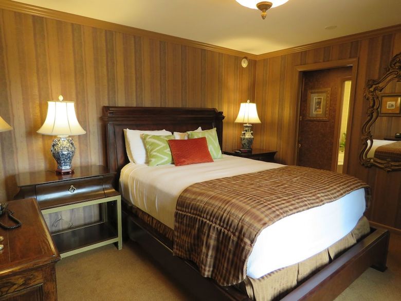 Hotel Altland House Inn And Suites