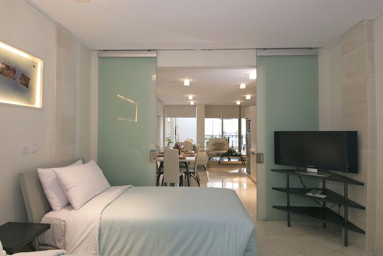 Hotel Furamaxclusive Ocean Beach, Seminyak, Bali