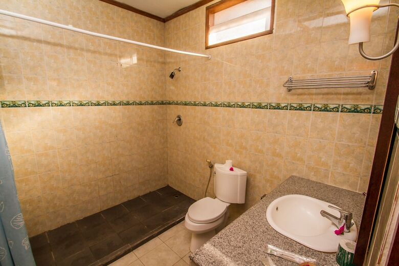 Villa Puri Saron Hotel Madangan