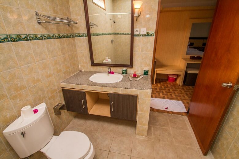 Villa Puri Saron Hotel Madangan