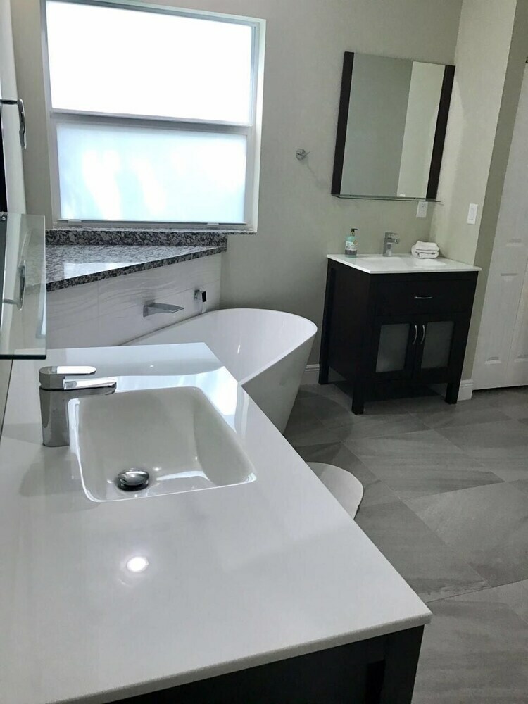 4 Bedroom Home By Ideal Experience Vr