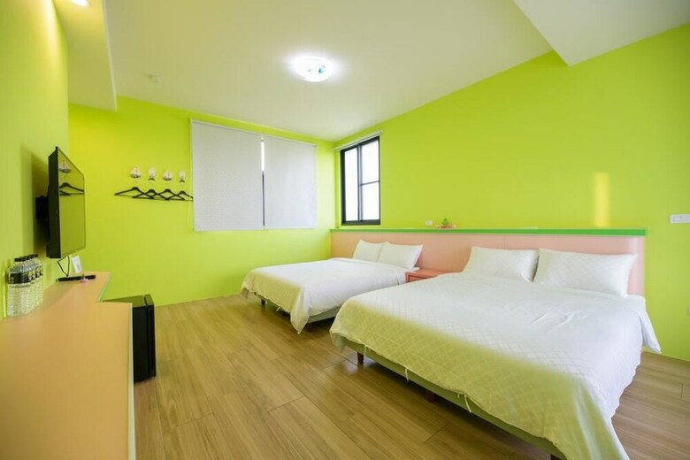 Villa 2 Lane 9 Sea View Homestay