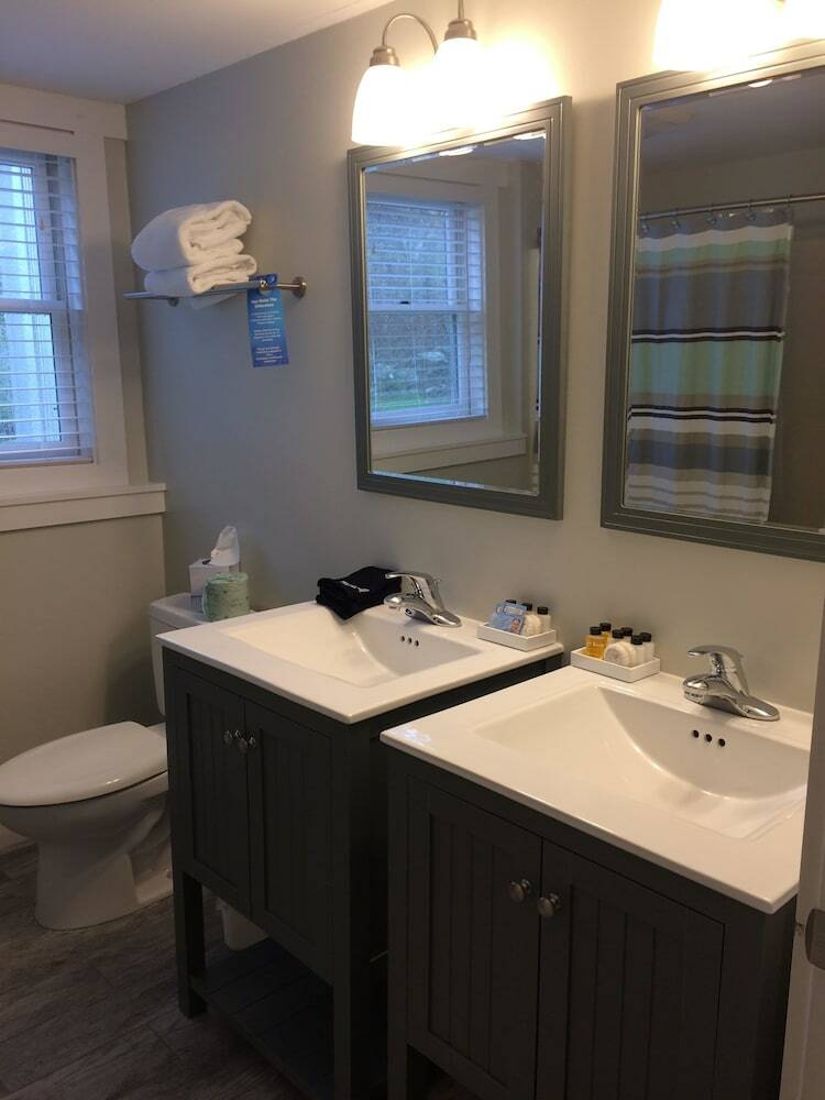 Motel Glen Cove Inn & Suites