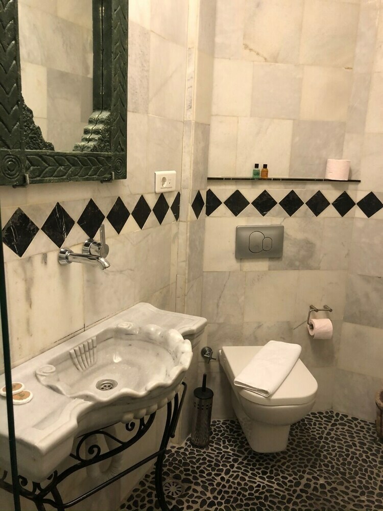 Bed & Breakfast Marmara Konak Old City